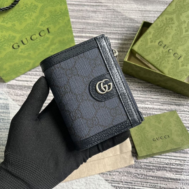 G*u*i wallets & purse